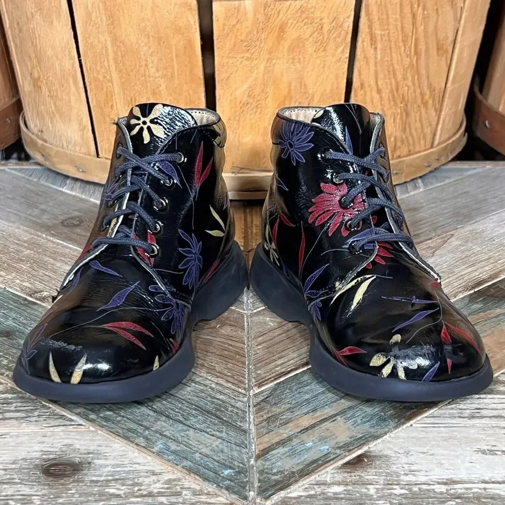 Aster Black Patent Leather Floral Flowers Multicolor Lace-Up Boots Youth EU 29